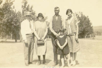 Paulman, Albert and daughter Elsie and Esther with husband and daughter